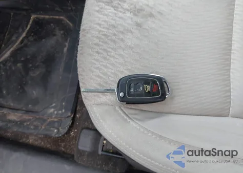 2013 Hyundai Santa Fe Gls z USA, uszkodzony, nr VIN KM8SM4HF4DU005192